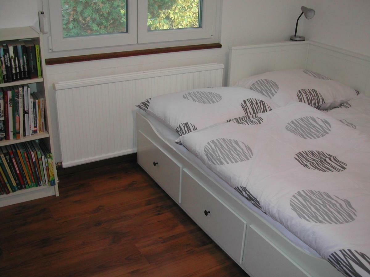 Haus Polly Apartment Strasshof an der Nordbahn Bagian luar foto