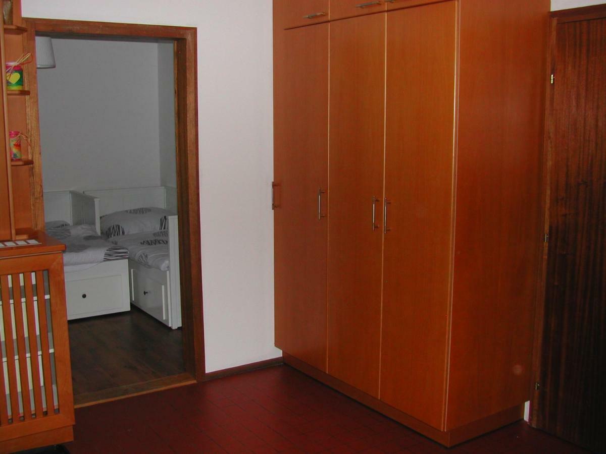 Haus Polly Apartment Strasshof an der Nordbahn Bagian luar foto
