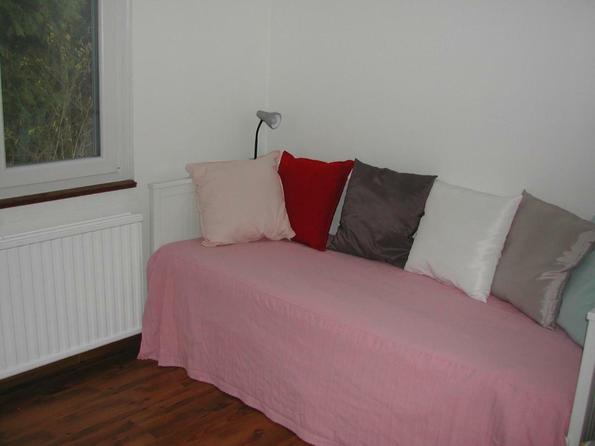 Haus Polly Apartment Strasshof an der Nordbahn Bagian luar foto
